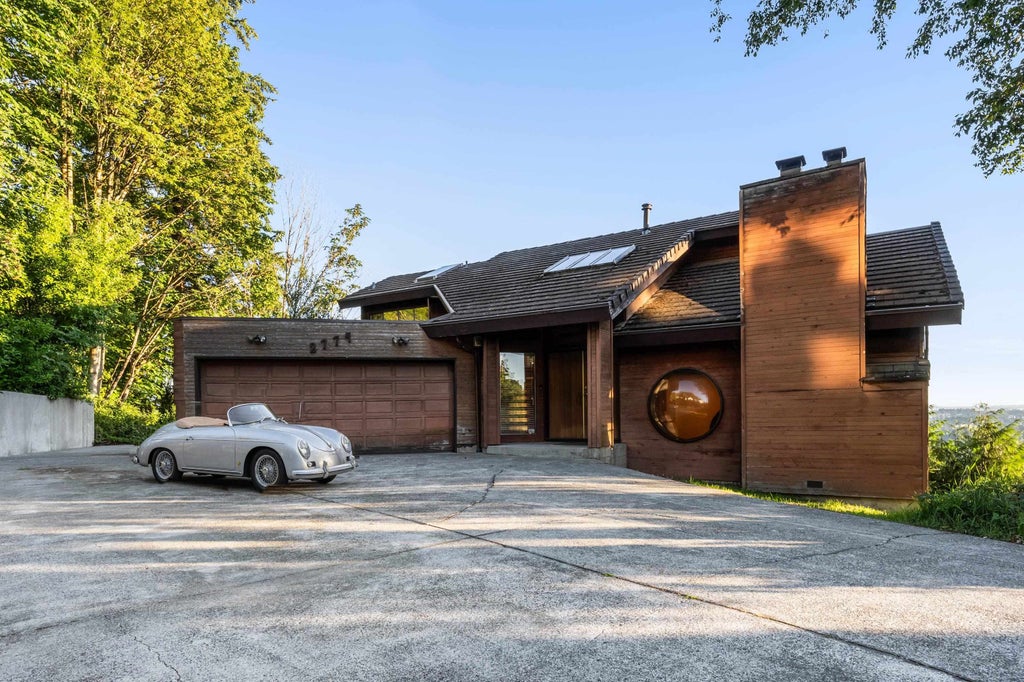 Photo of 2732 2774 Lucern Crescent, Abbotsford, BC V3G 1C2 (MLS # R3138994)