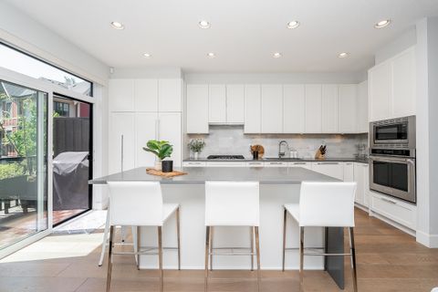 3306 Princeton Avenue 55 Coquitlam BC V3E 0M9