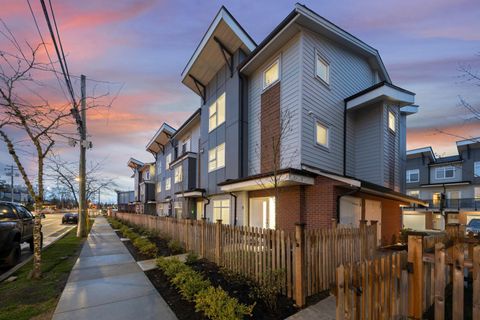 22334 48 Avenue 6 Langley BC V3A 3N5