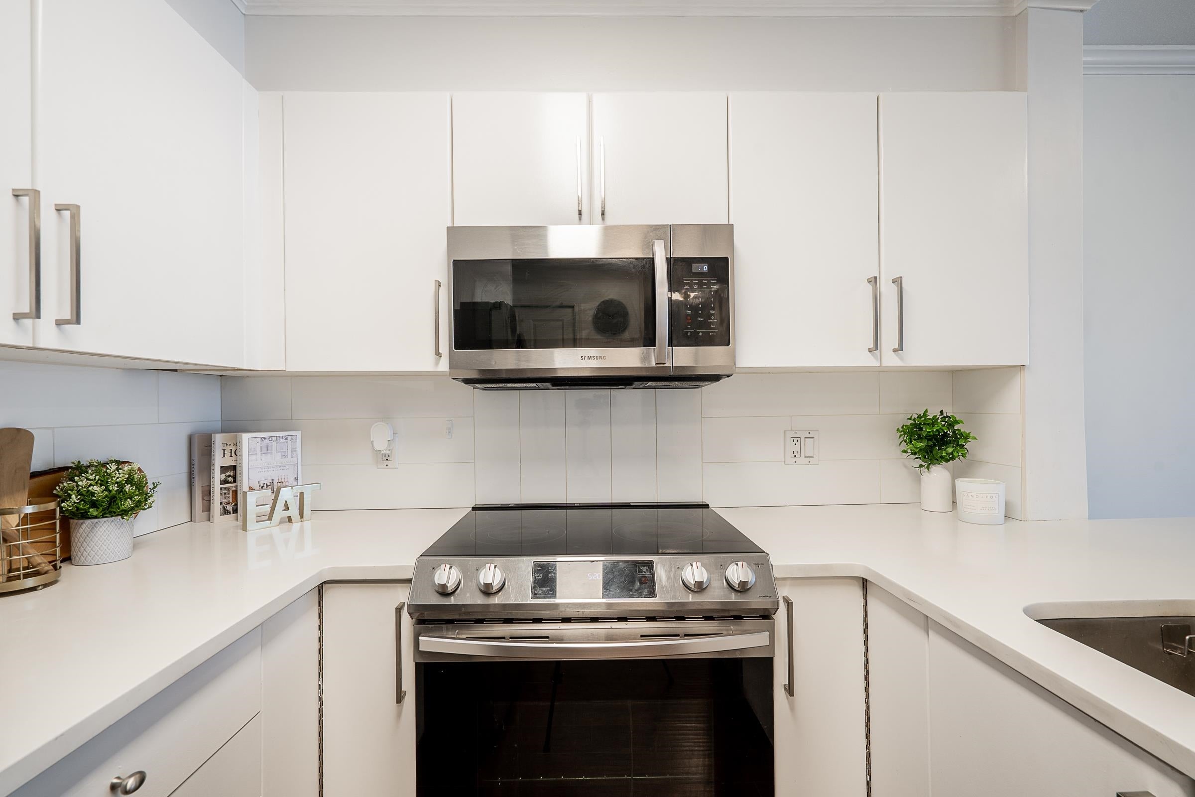 260 Newport Drive 204