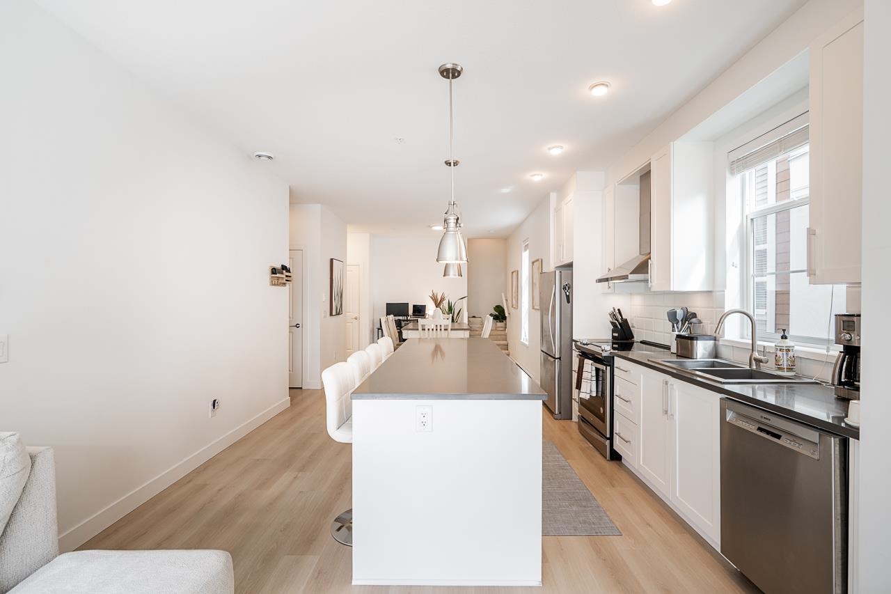 20857 77a Avenue 70