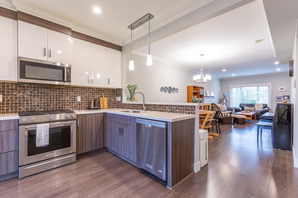 Photo of 19097 64 Avenue #60, Surrey, BC V3S 6X5 (MLS # R3137262)
