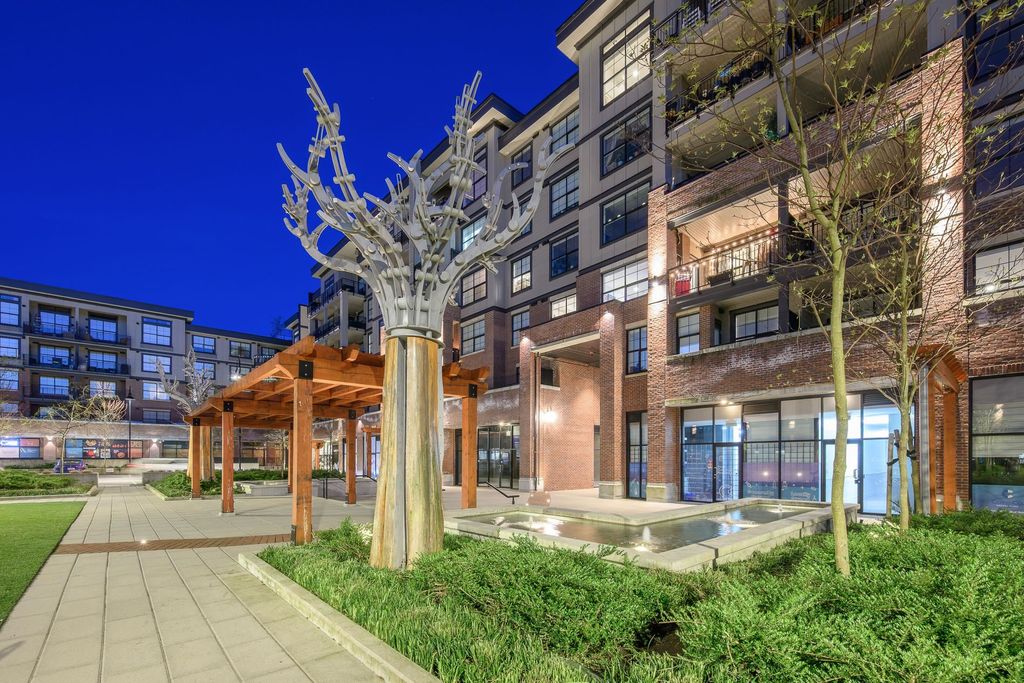 Photo of 22633 Selkirk Avenue #316, Maple Ridge, BC V2X 1C7 (MLS # R3110298)