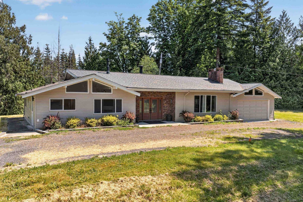 Photo of 22065 102 Avenue, Langley, BC V1M 3V3 (MLS # R3129326)