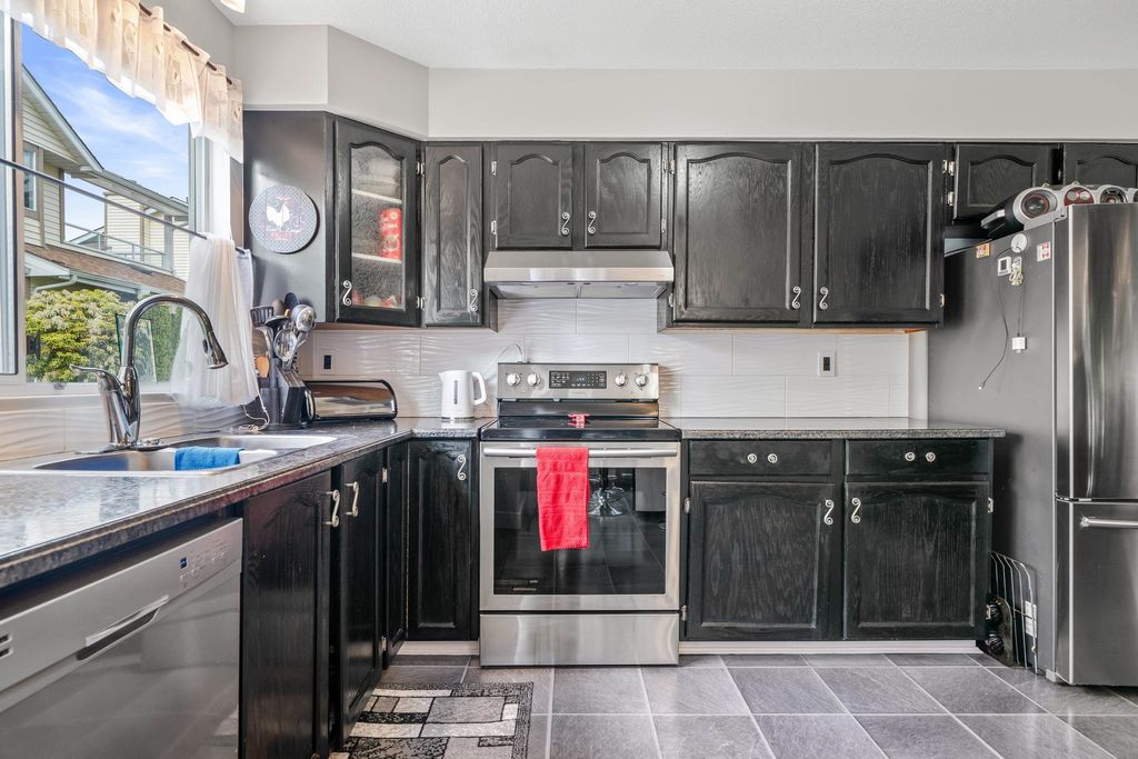 listing image 1105105155091769160