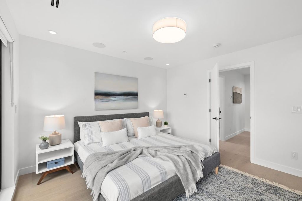 listing image 1101895141566719541