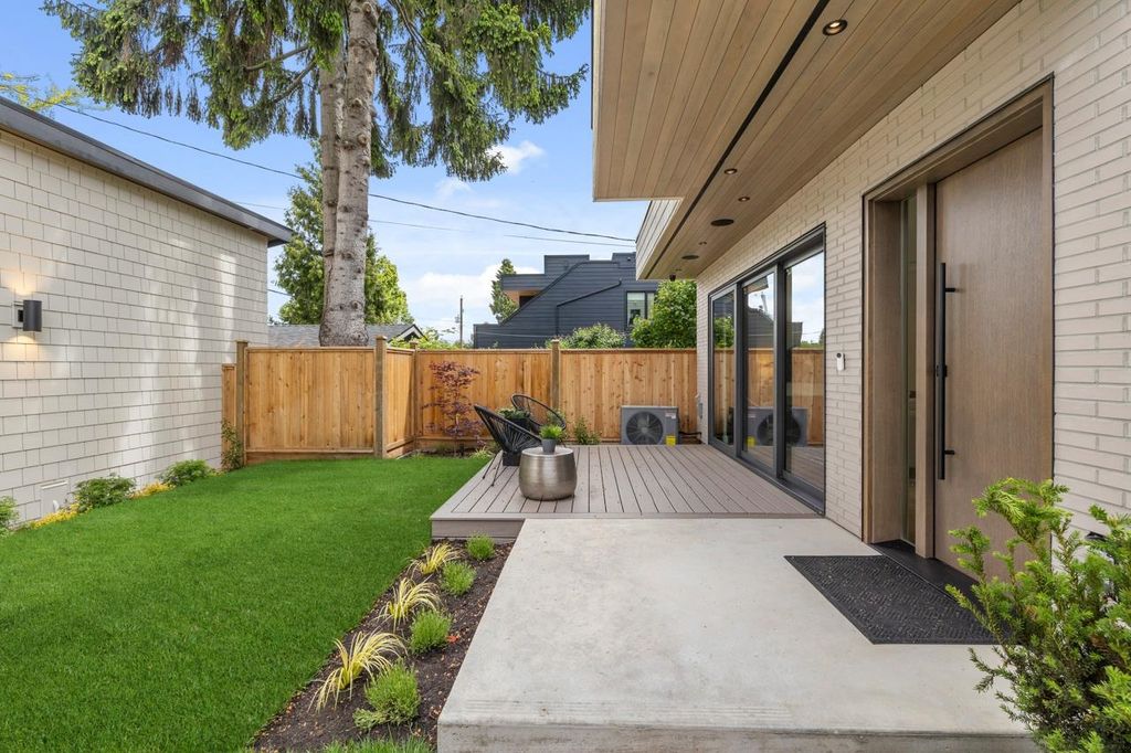 listing image 1105411223618766644