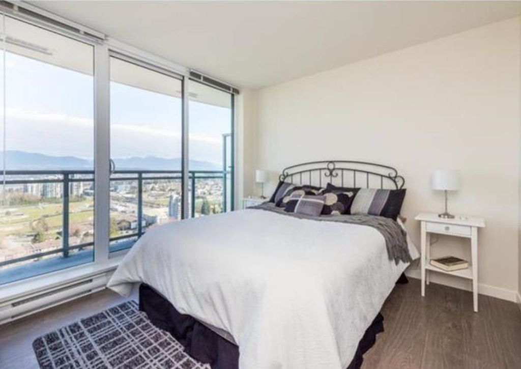 listing image 1106712742801265381