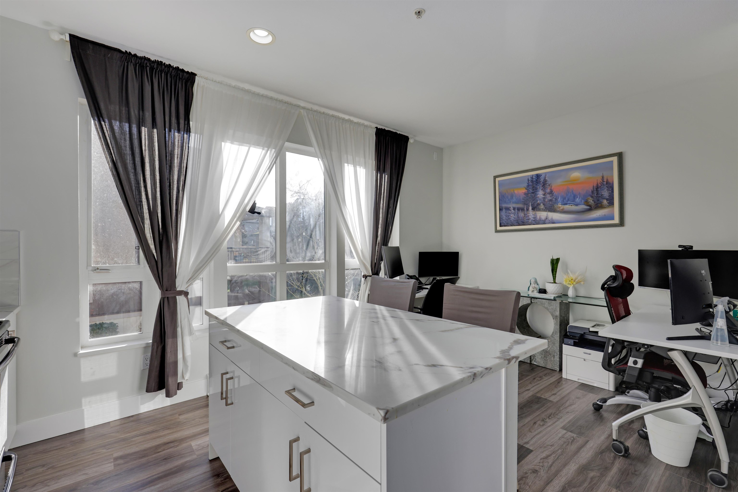 160 Pembina Street 50