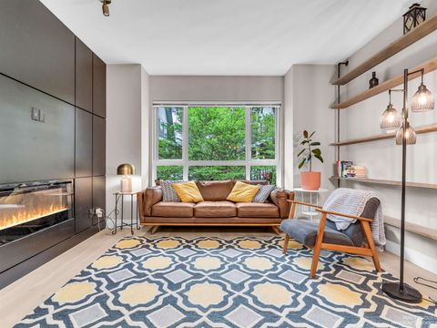 238 Camata Street 6 New Westminster BC V3M 0H8