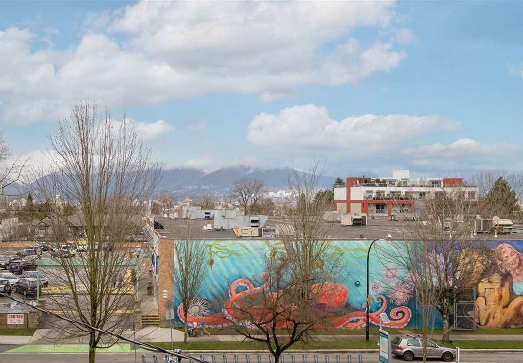 listing image 1100891676194029430