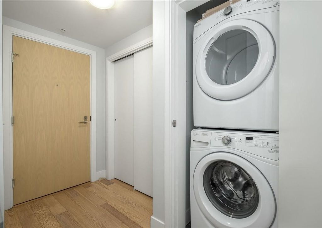 listing image 1107163411064311974