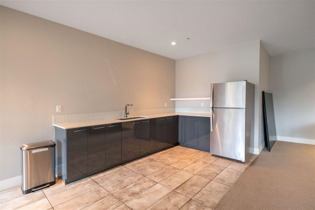 listing image 1104926609002712866