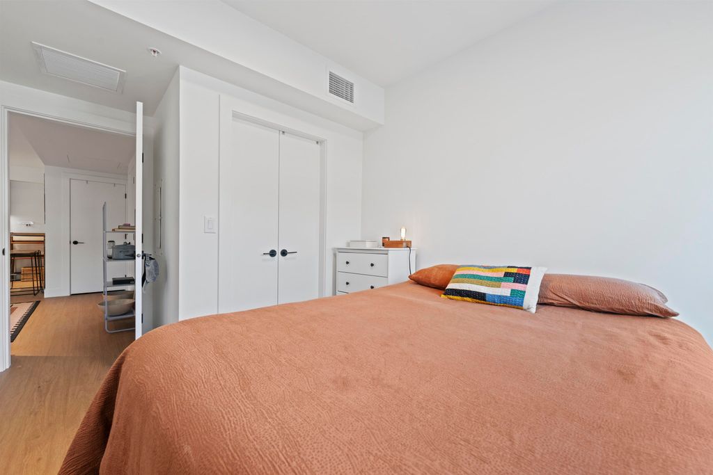 listing image 1103545835281757140