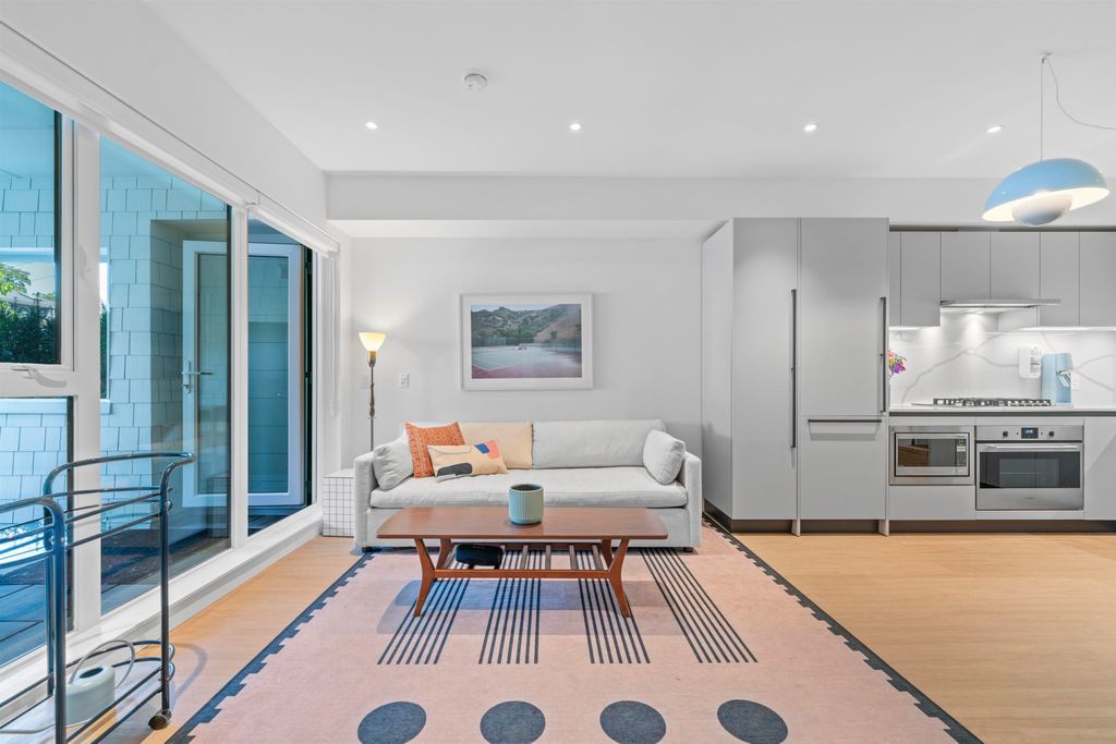 listing image 1104284682958611219