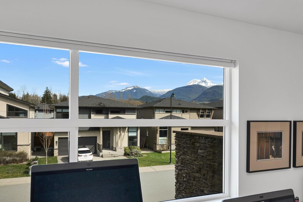 listing image 1105286607946736019