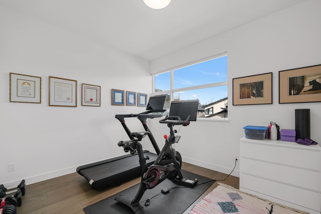 listing image 1107024395268011627