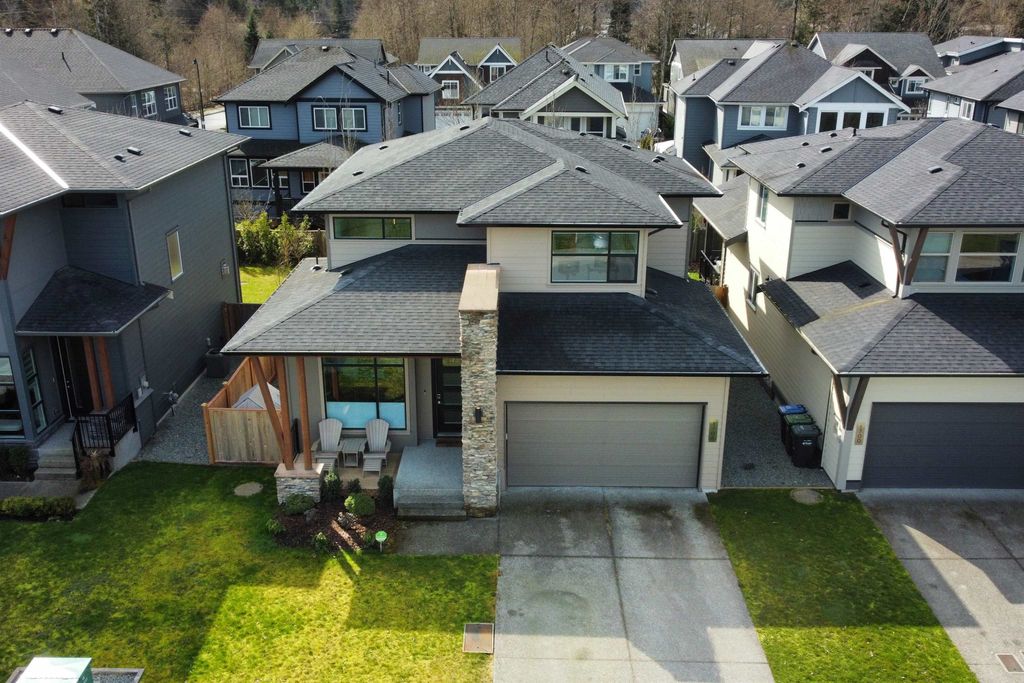 listing image 1107497909185645456