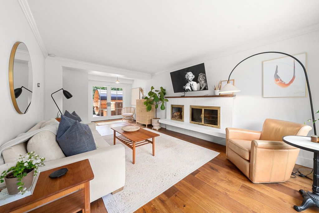 listing image 1107013723937887598