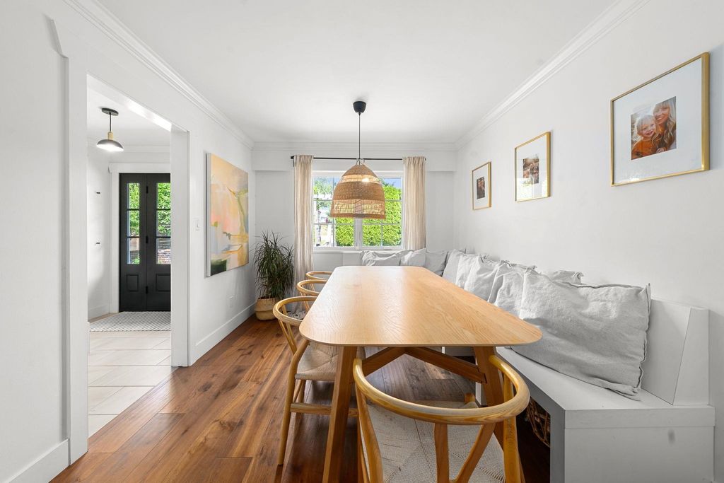 listing image 1106119347041993101