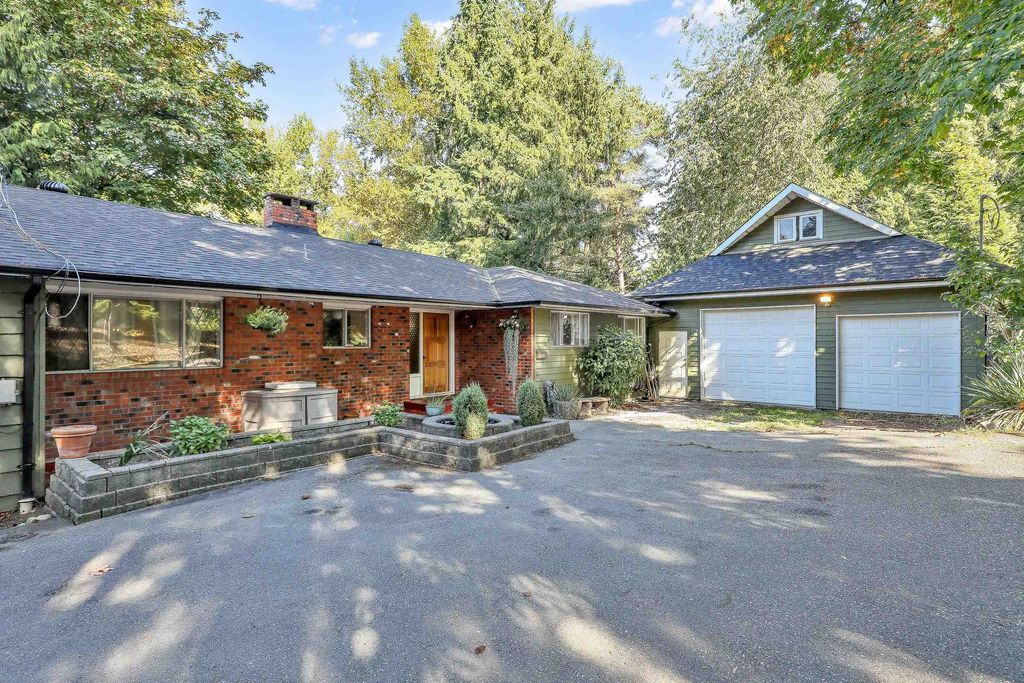 Photo of 14373 115 Avenue, Surrey, BC V3R 2P9 (MLS # R3072275)