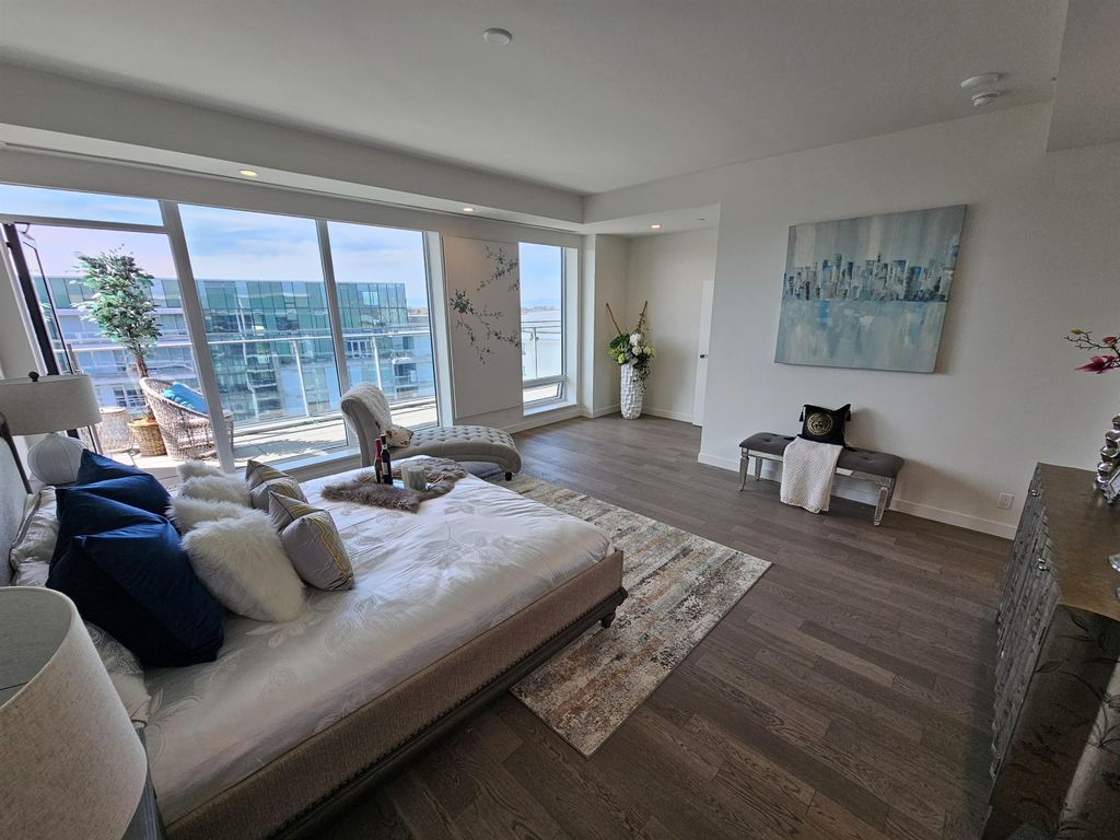 listing image 1102654770306638388