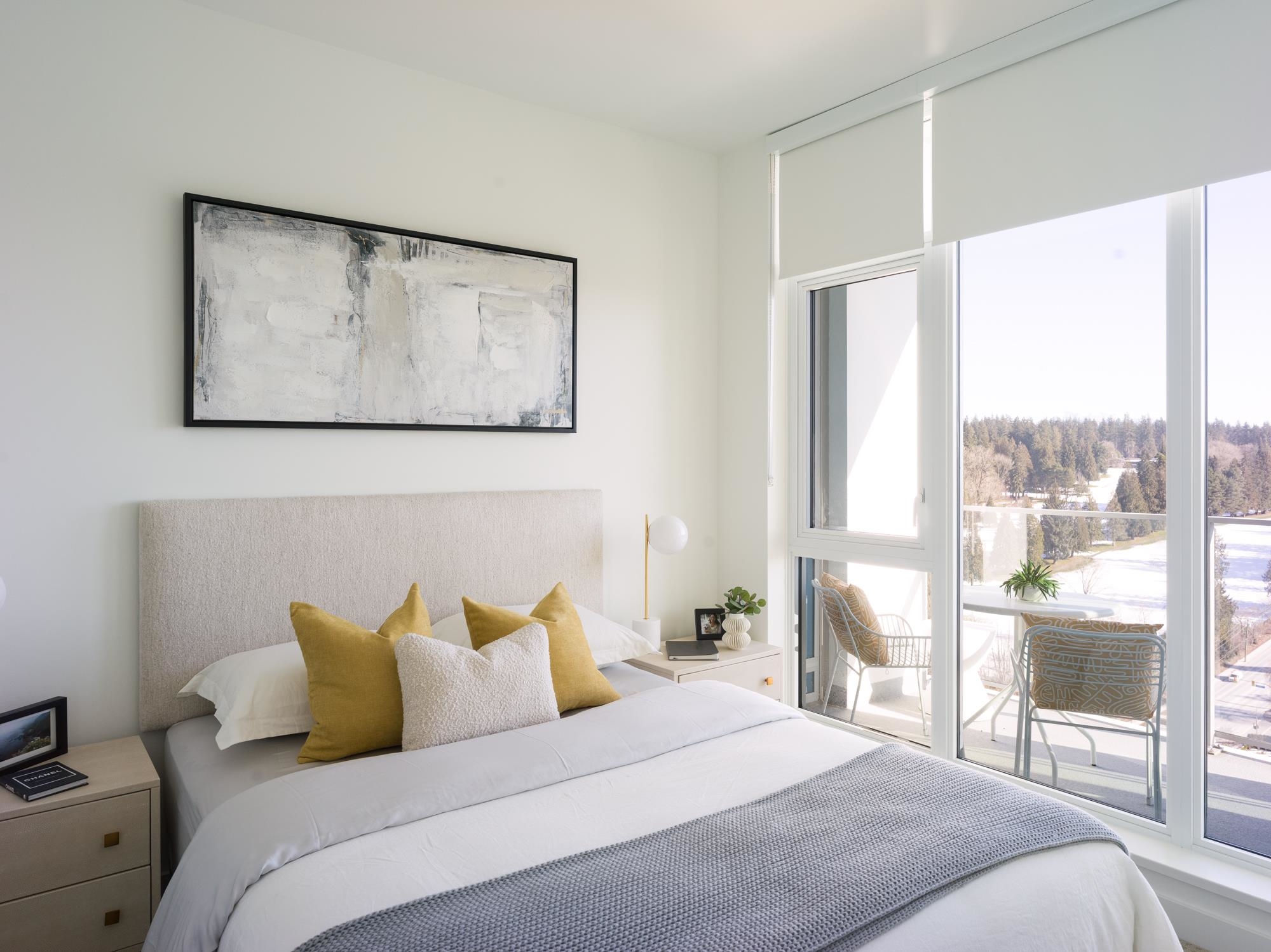 555 Sydney Avenue 2407