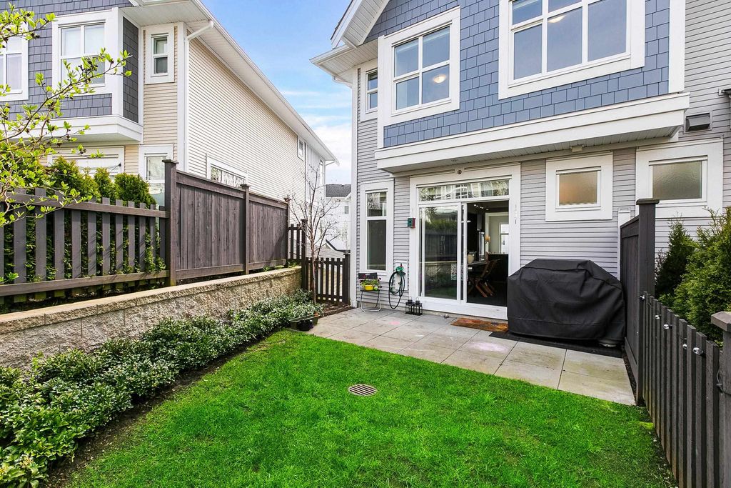 listing image 1101211718479066236