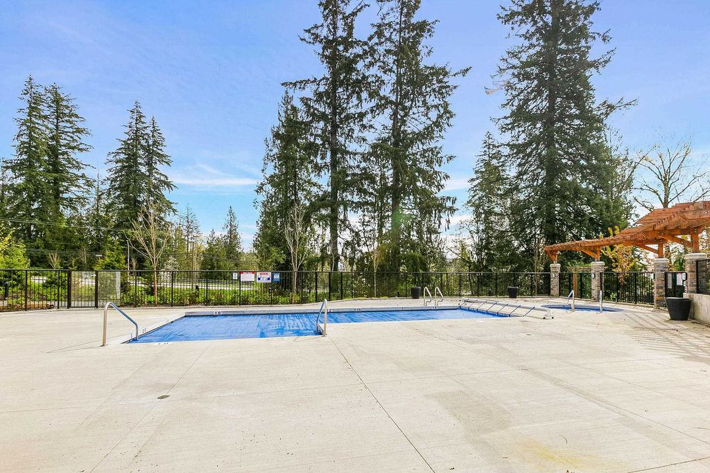 listing image 1103780451573558160