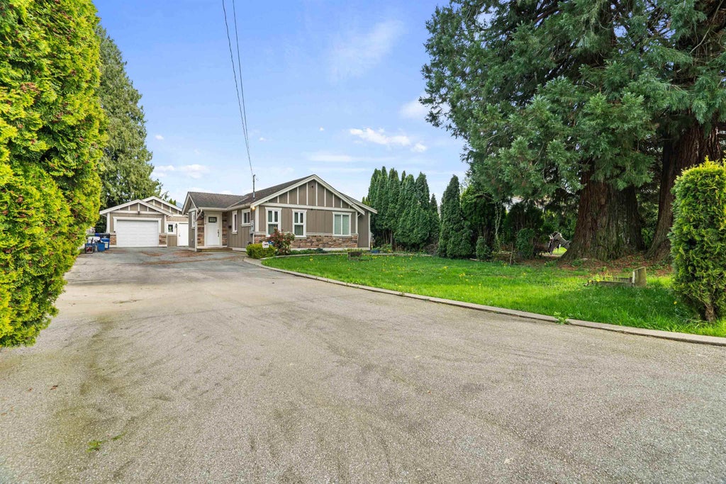 Photo of 9716 Corbould Street, Chilliwack, BC V2P 4B5 (MLS # R3164696)