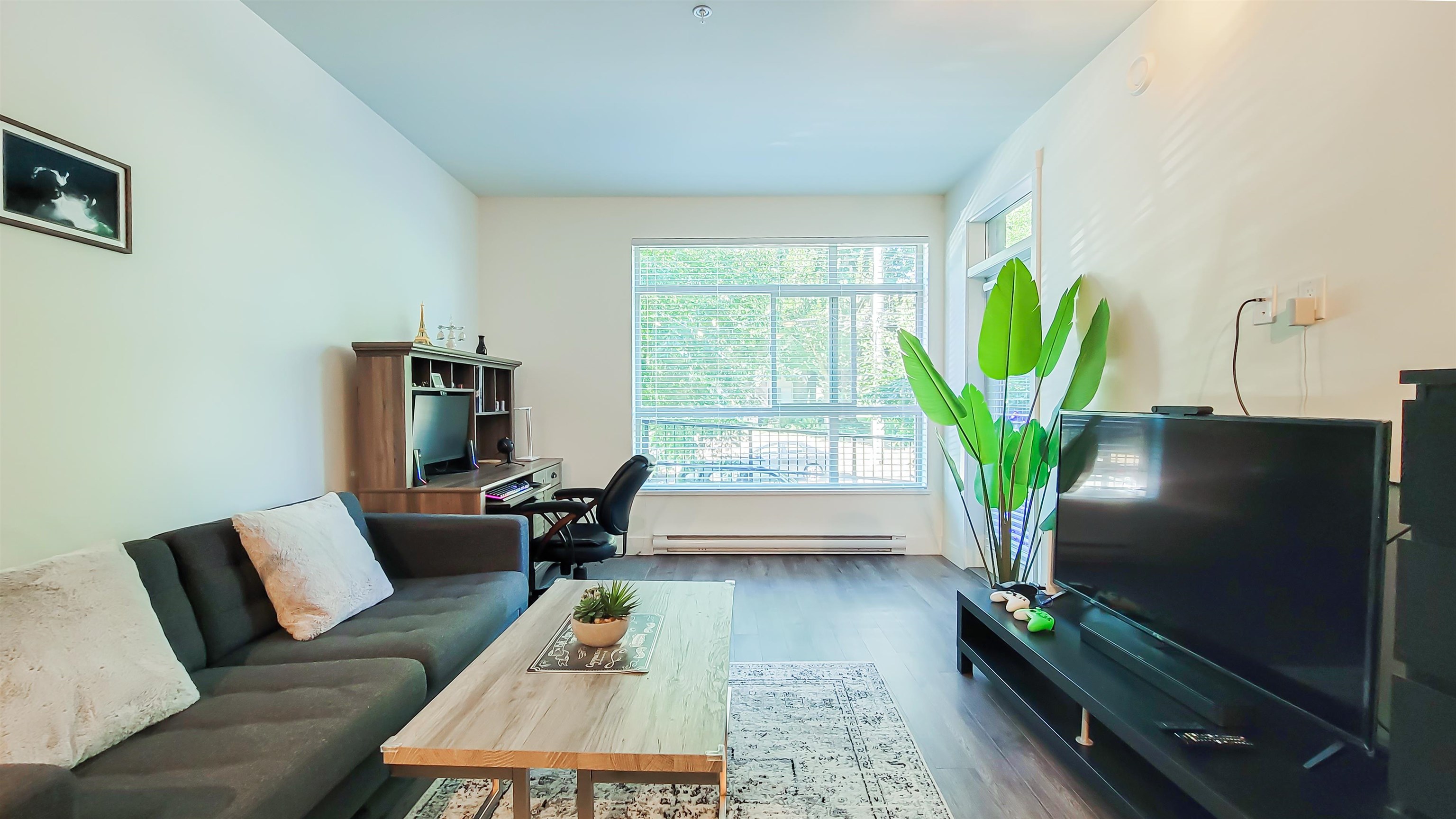 2436 Kelly Avenue 103