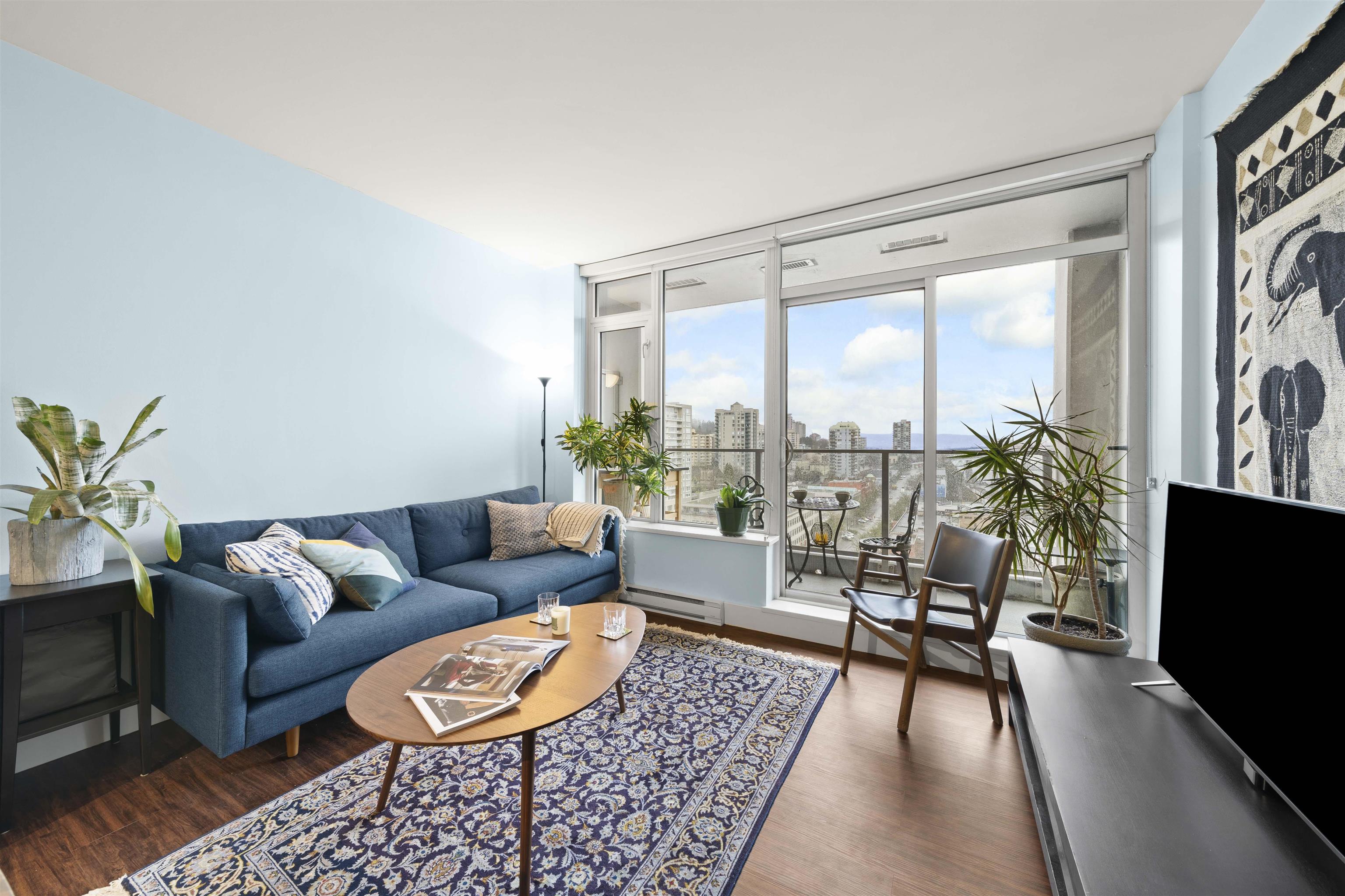 668 Columbia Street 2005