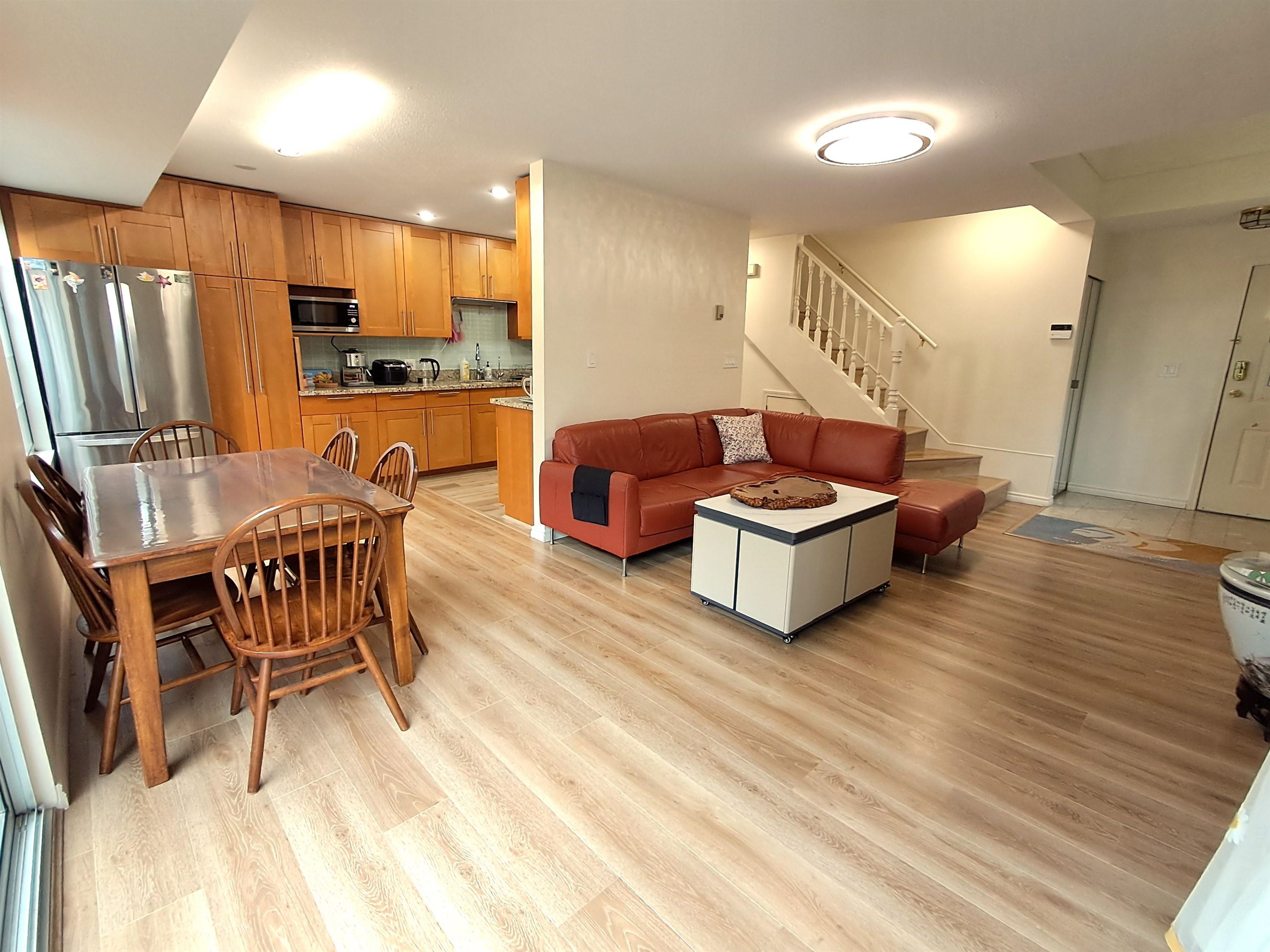 8711 General Currie Road 12