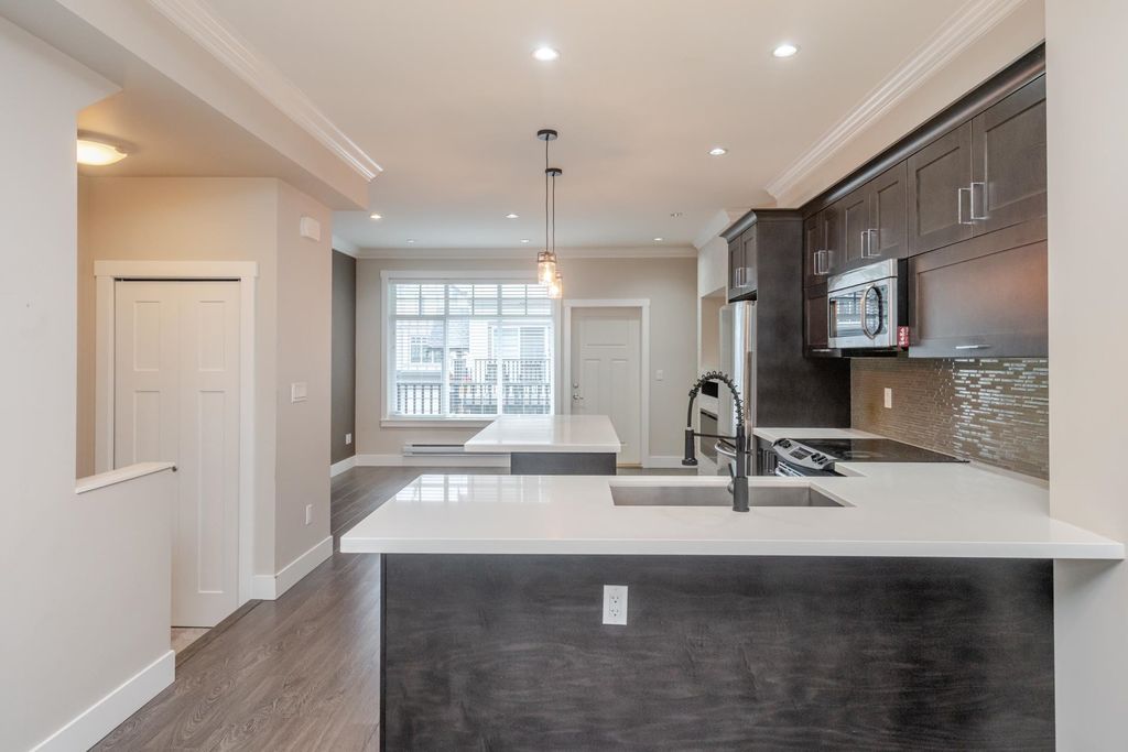listing image 1101397899973140579