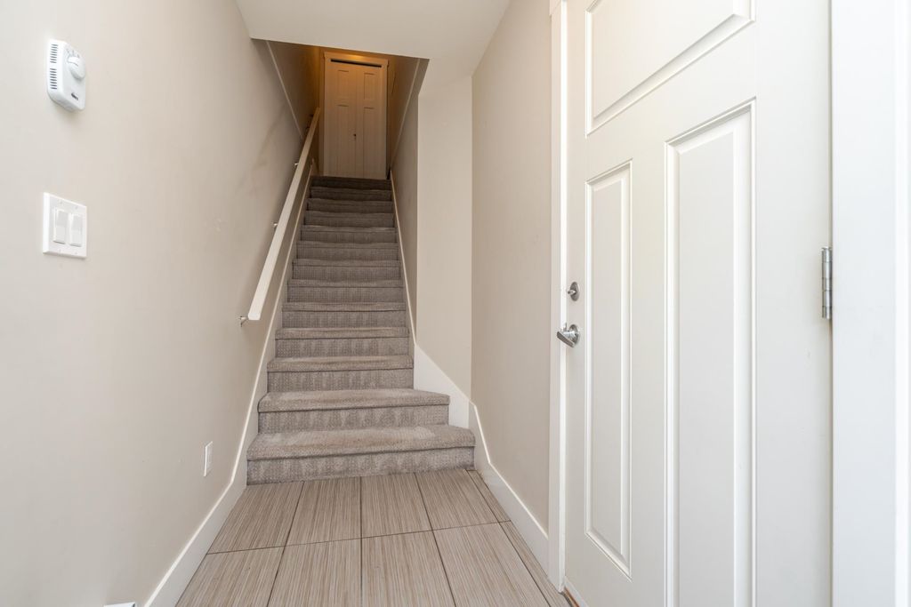 listing image 1100835565189317591