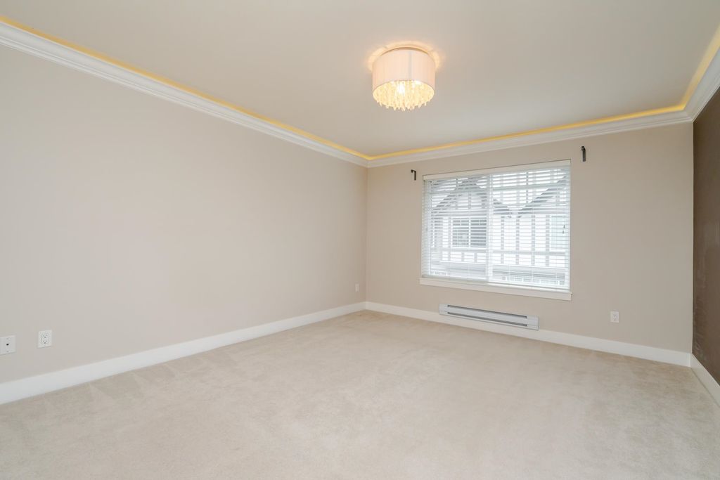 listing image 1107571643310463945
