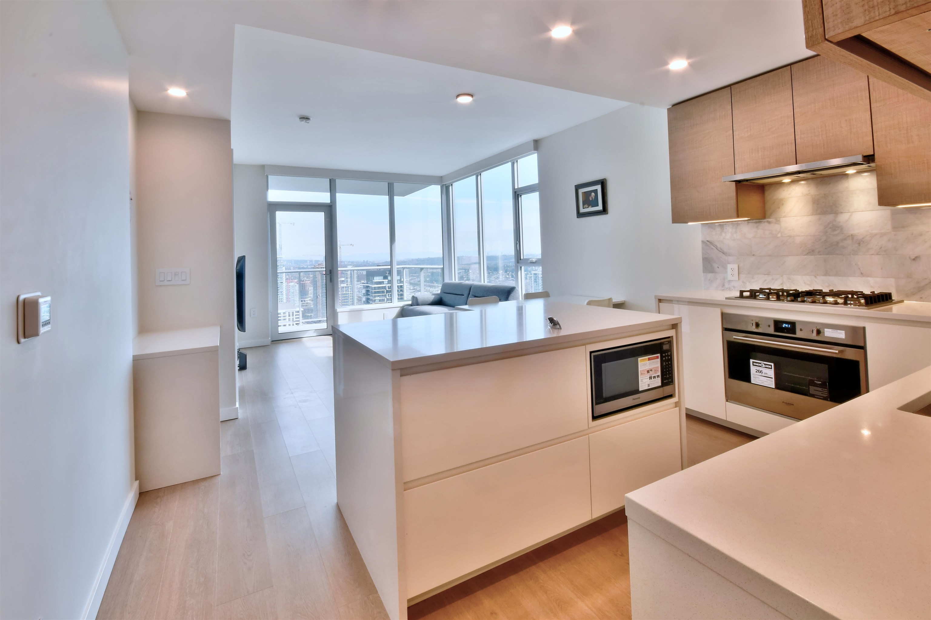 2108 Gilmore Avenue 4504