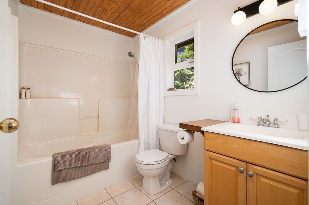 listing image 1105738778154788426