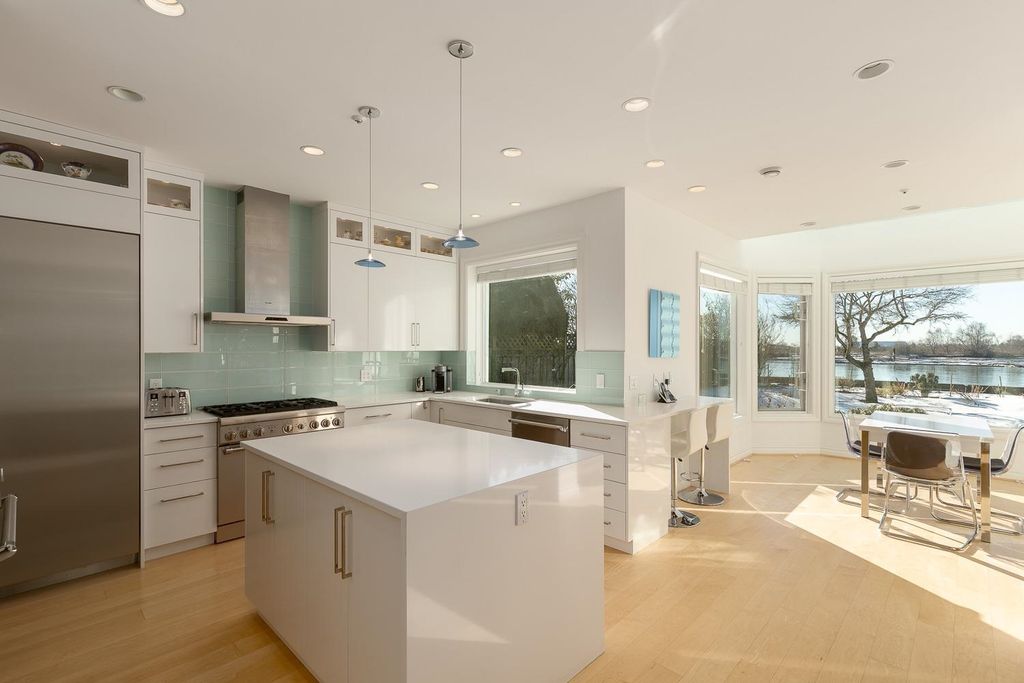 listing image 1102069965455597083
