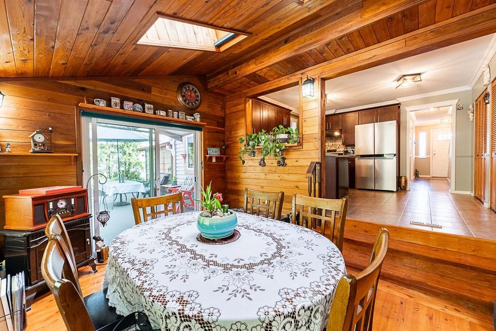 listing image 1108852976908754185