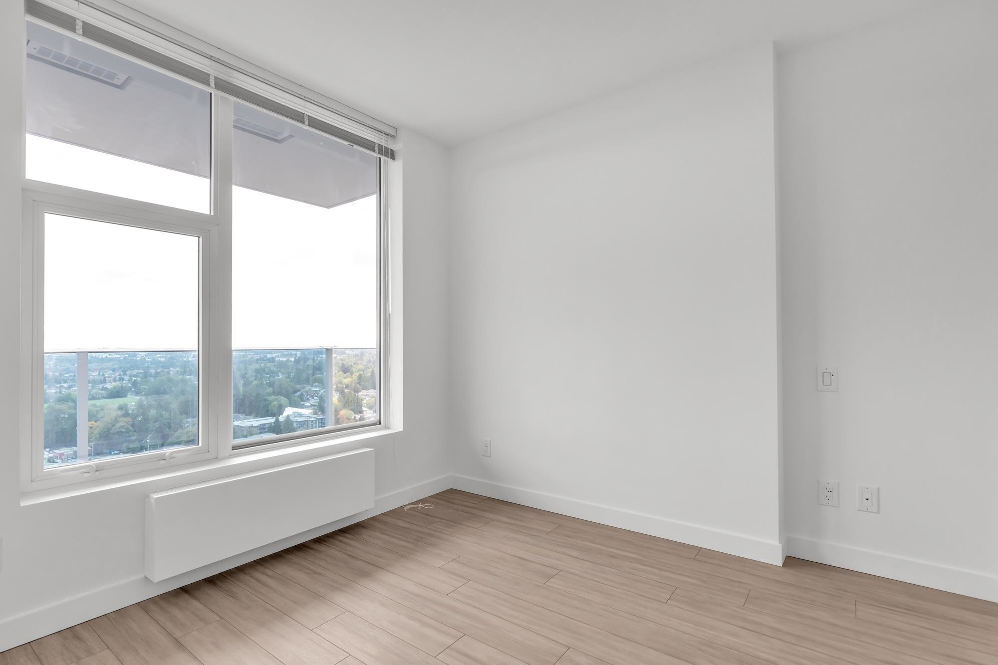 13615 Fraser Highway 2702