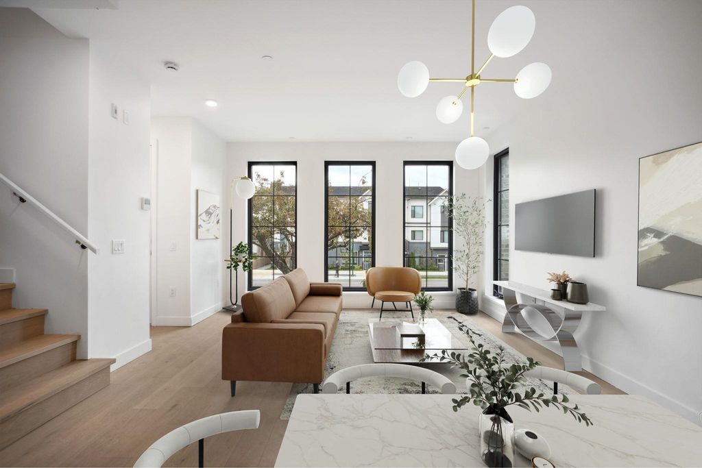 listing image 1107105154359745442