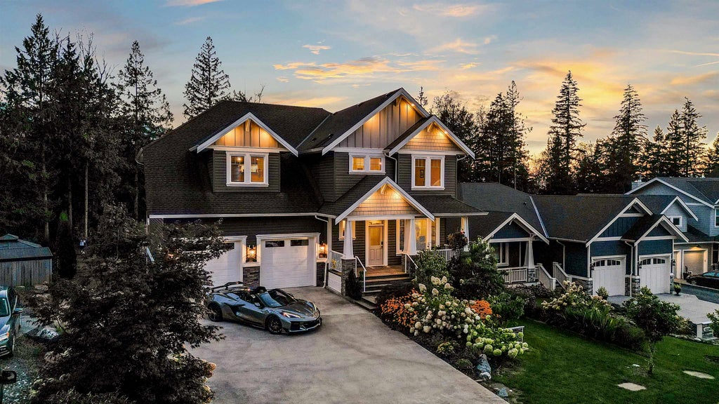 Photo of 50250 Sienna Avenue, Chilliwack, BC V4Z 0C4 (MLS # R3151264)