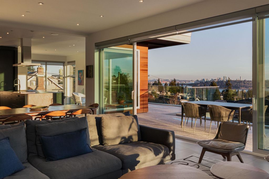 listing image 1104744244909646661