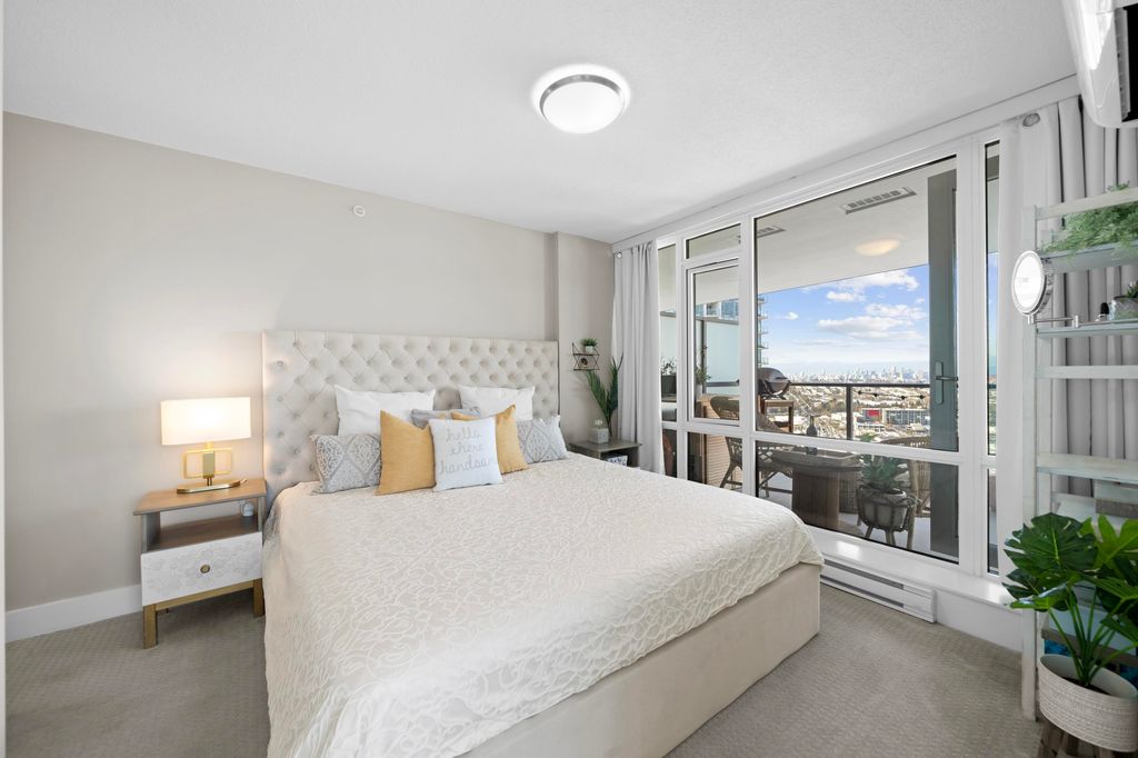listing image 1101488743674615059
