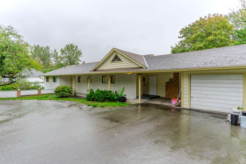 Photo of 8726 Chilliwack Mountain Road, Chilliwack, BC V2R 3V2 (MLS # R3171300)
