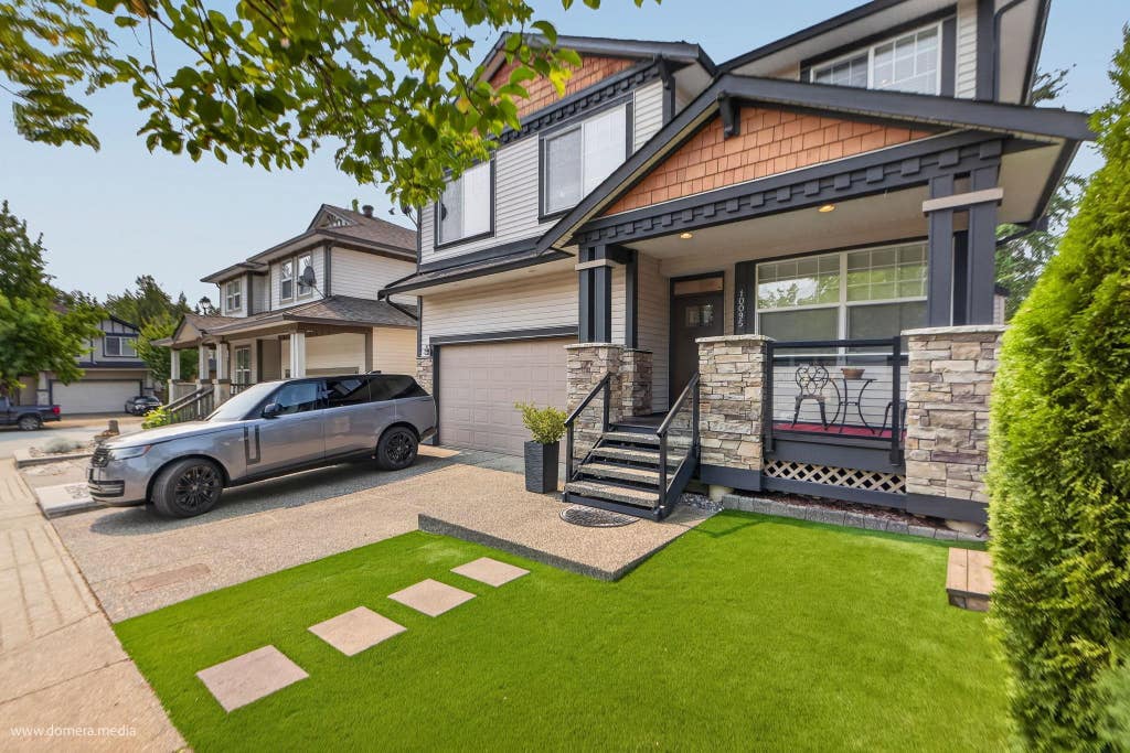 Photo of 10095 241a Street, Maple Ridge, BC V2W 2C9 (MLS # R3152559)