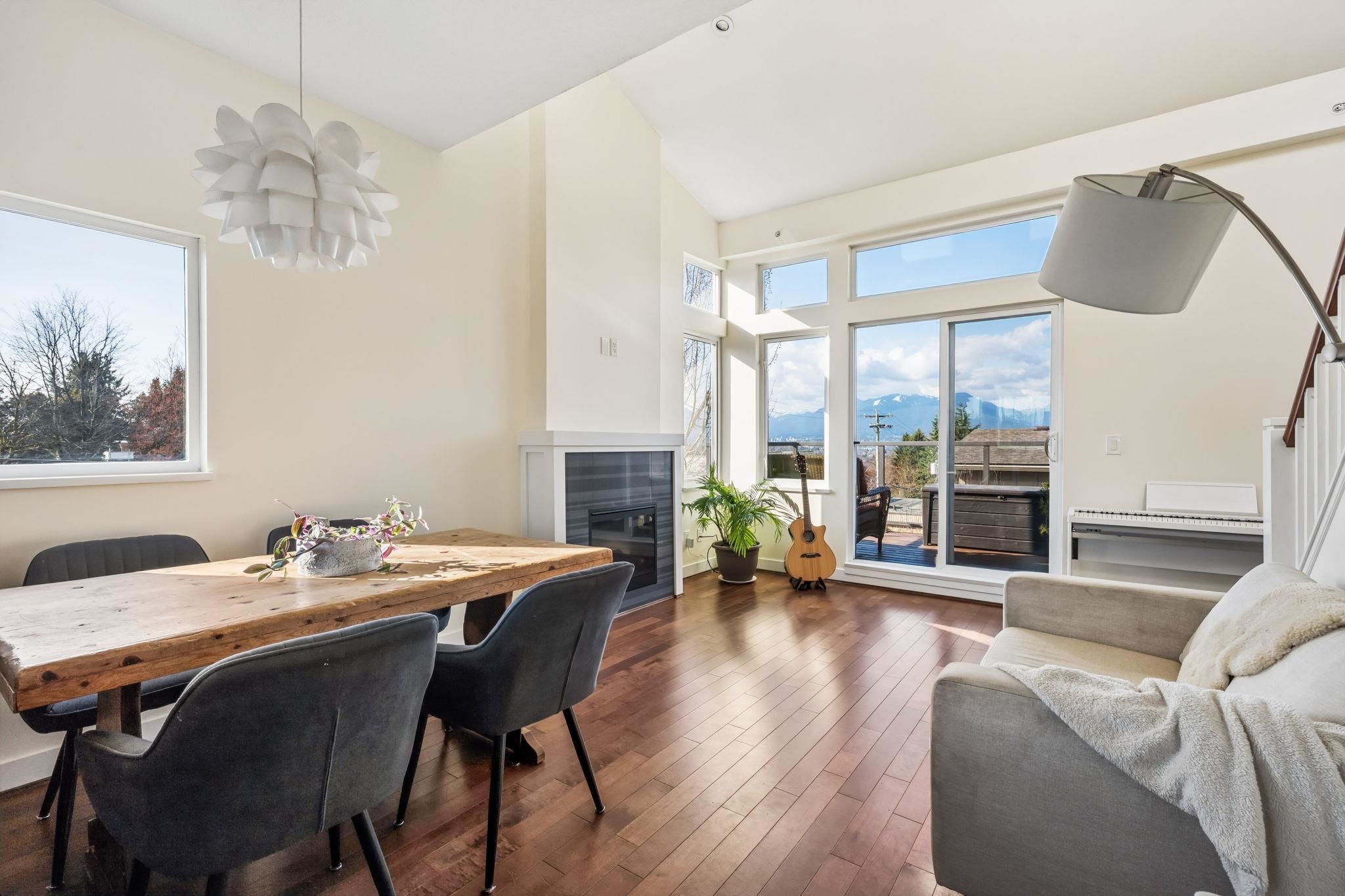 3788 Laurel Street 18