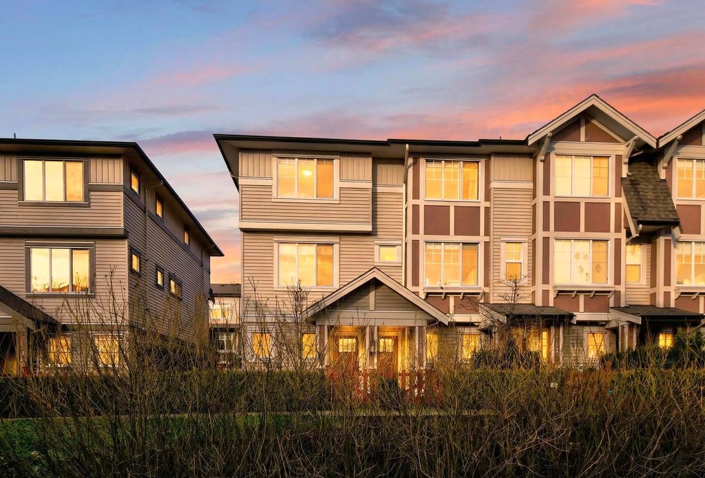 Photo of 10151 240 Street #115, Maple Ridge, BC V2W 0G9 (MLS # R3137836)