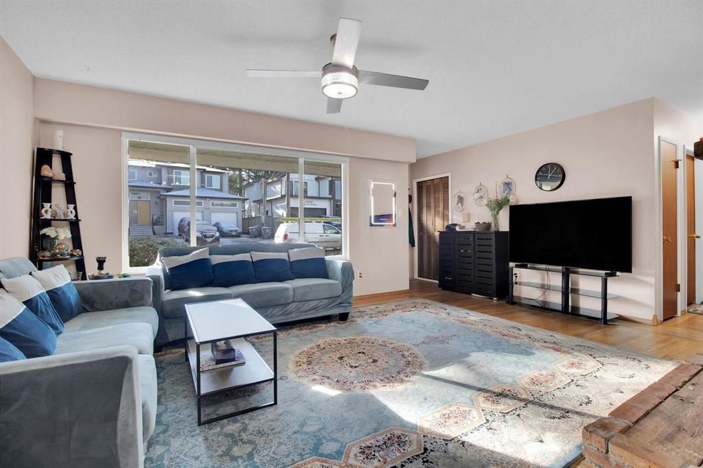 Photo of 12533 99a Avenue, Surrey, BC V3V 2R6 (MLS # R3115126)